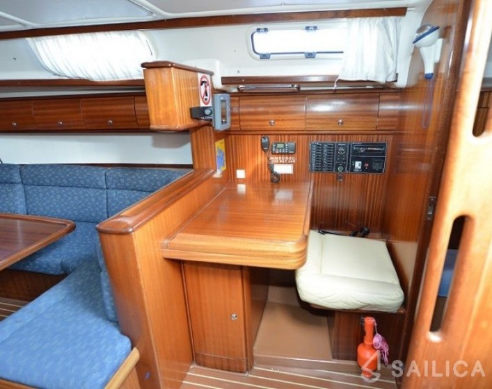 Bavaria 44 - Yacht Charter Sailica