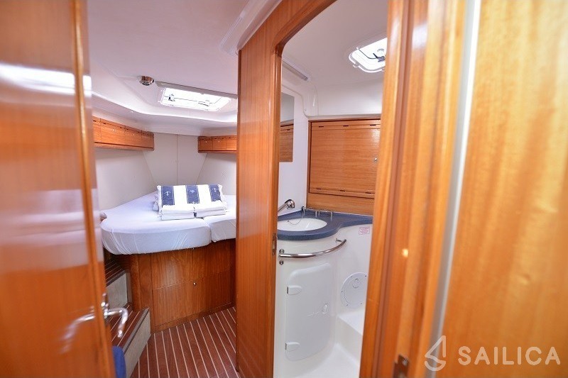Bavaria 40 Cruiser - Yacht Charter Sailica