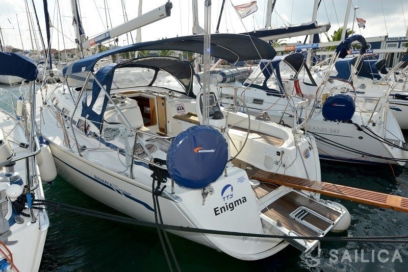 Bavaria 38 Cruiser - Yacht Charter Sailica