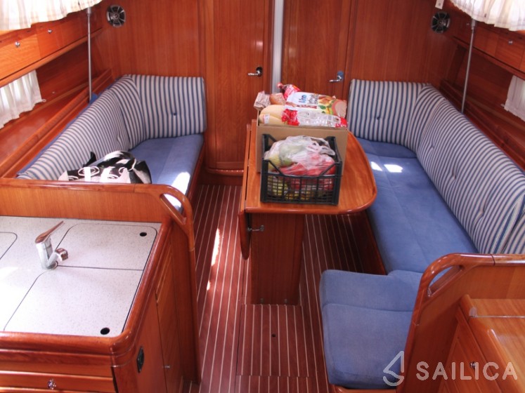 Bavaria 38 Cruiser - Yacht Charter Sailica