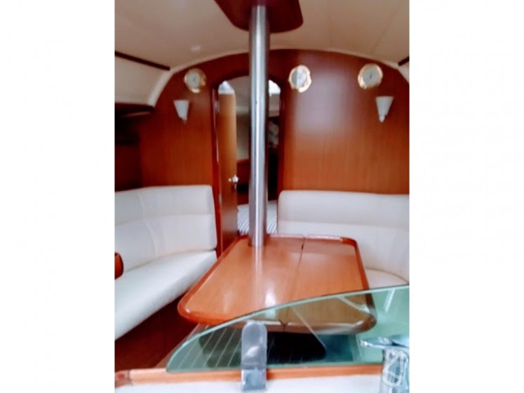 Sun Odyssey 35 - Yacht Charter Sailica