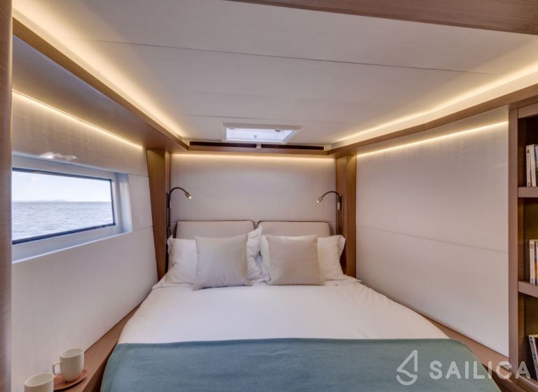 Lagoon 50 - Yacht Charter Sailica