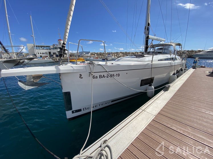 Oceanis 46.1 - Yacht Charter Sailica