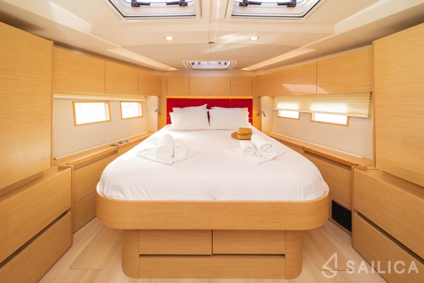 Hanse 588 - Yacht Charter Sailica