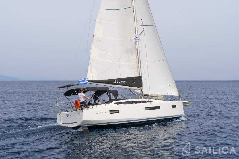 Sun Odyssey 410 - Yacht Charter Sailica