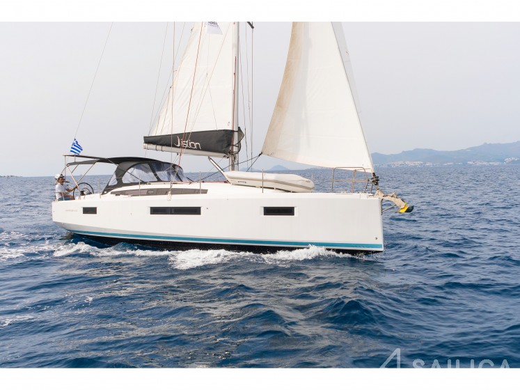Sun Odyssey 410 - Yacht Charter Sailica