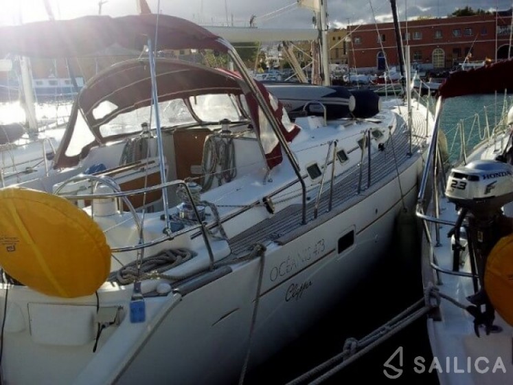 Oceanis 473 - Yacht Charter Sailica