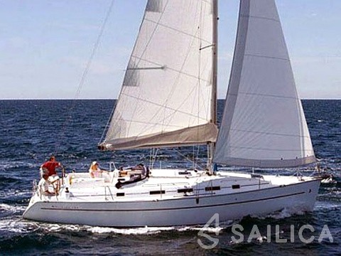 Cyclades 39.3 - Yacht Charter Sailica