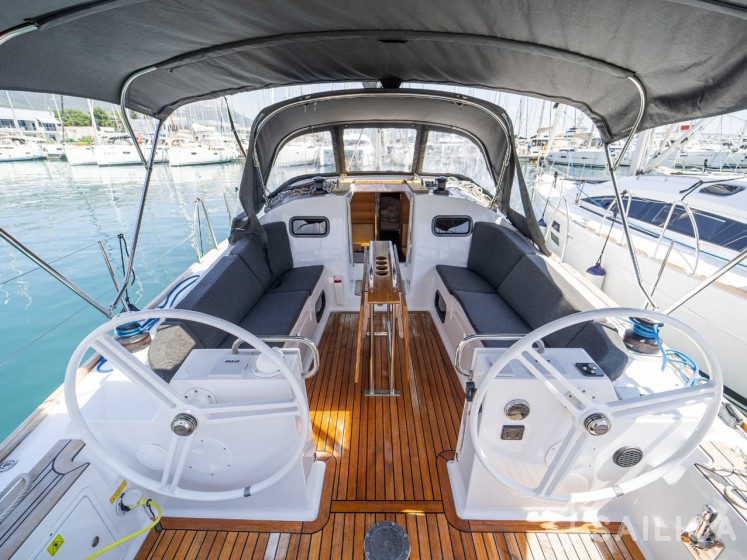 Elan Impression 40.1 - Yacht Charter Sailica