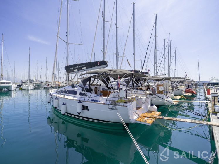 Elan Impression 40.1 - Yacht Charter Sailica