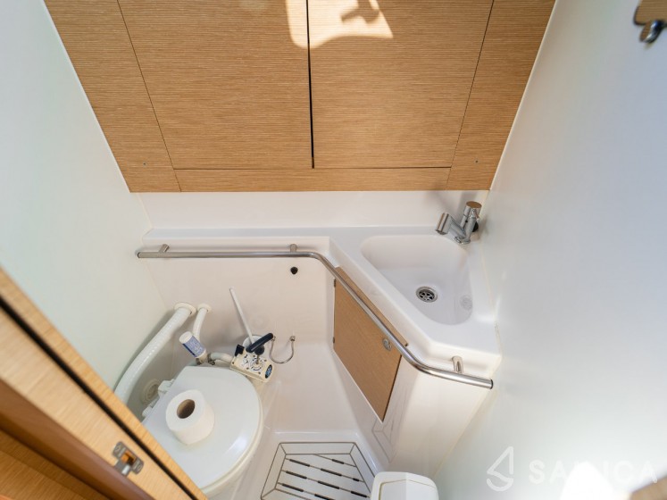 Elan 45 Impression - Yacht Charter Sailica
