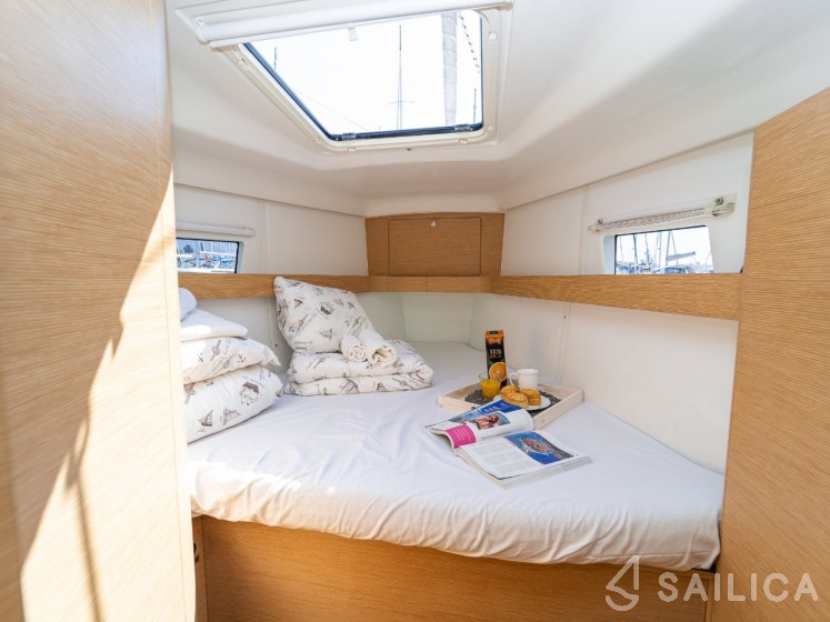 Elan 45 Impression - Yacht Charter Sailica