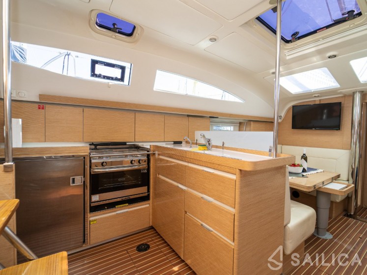 Elan 45 Impression - Yacht Charter Sailica