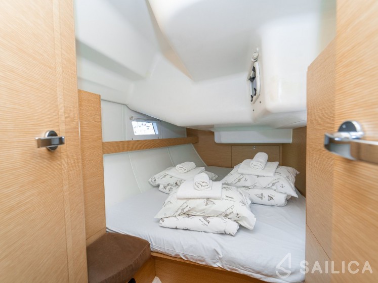 Elan 45 Impression - Yacht Charter Sailica