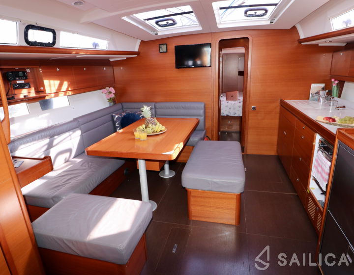 Dufour 460 GL - Yacht Charter Sailica