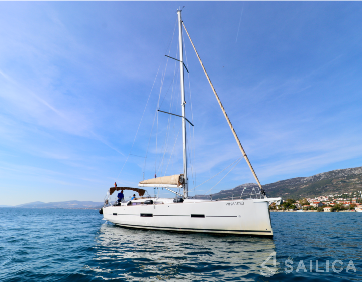Dufour 460 GL - Yacht Charter Sailica