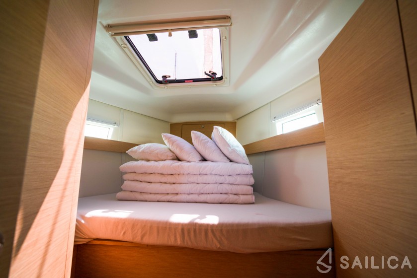 Elan 45 Impression - Yacht Charter Sailica