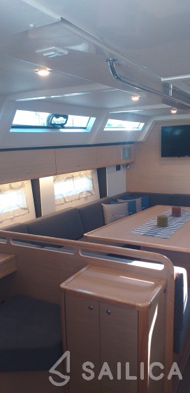 D&D Kufner 50 - Yacht Charter Sailica