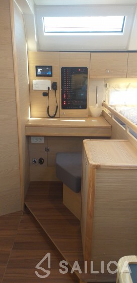 D&D Kufner 50 - Yacht Charter Sailica