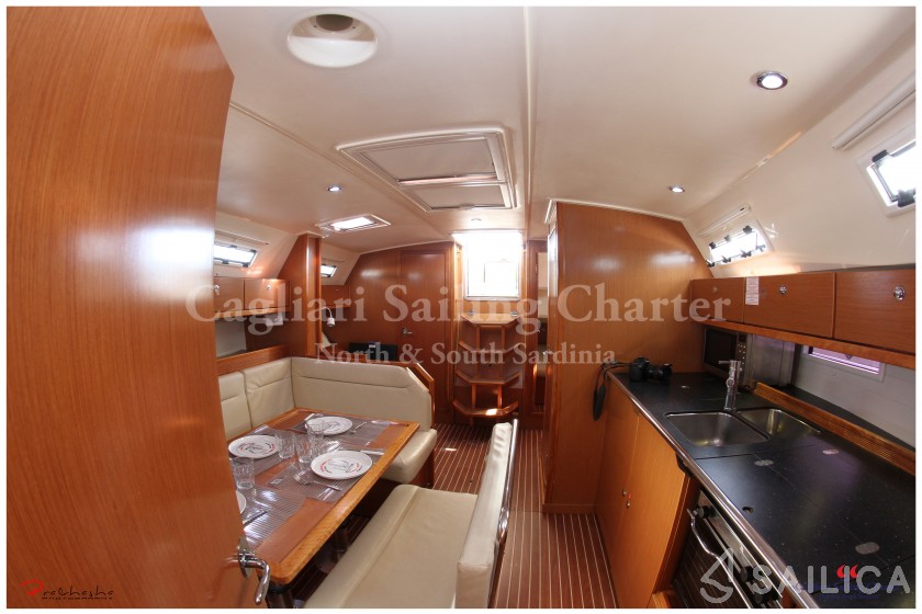 Bavaria Cruiser 40 - Yacht Charter Sailica