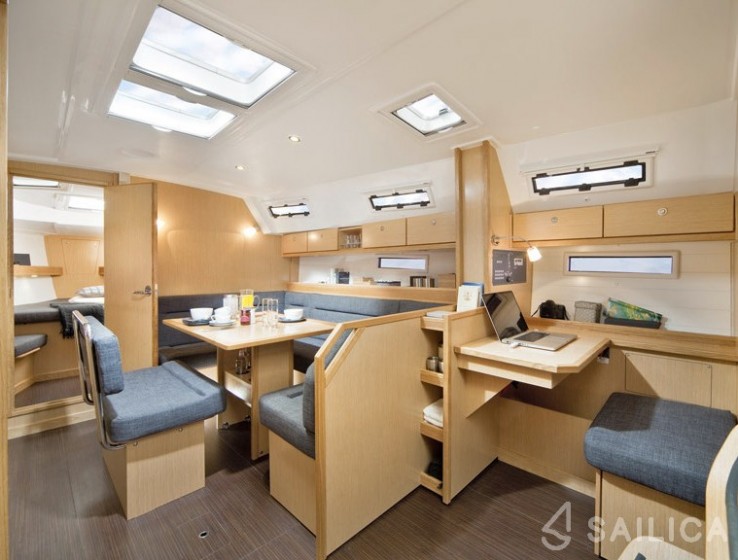 Bavaria Cruiser 40 - Yacht Charter Sailica