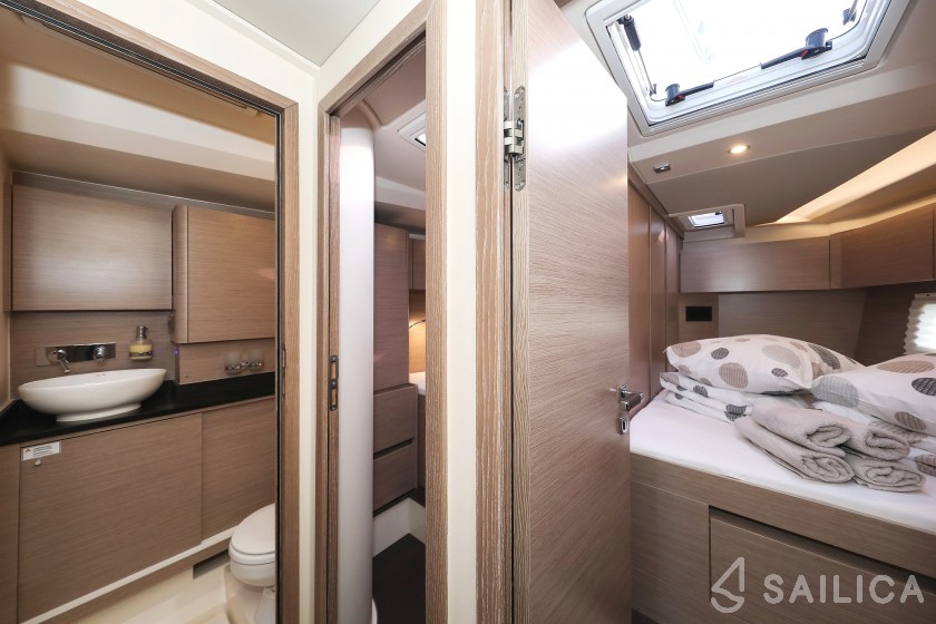 Hanse 588 - Yacht Charter Sailica