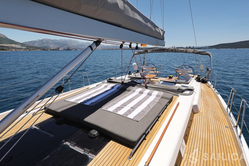 Hanse 588 - Yacht Charter Sailica