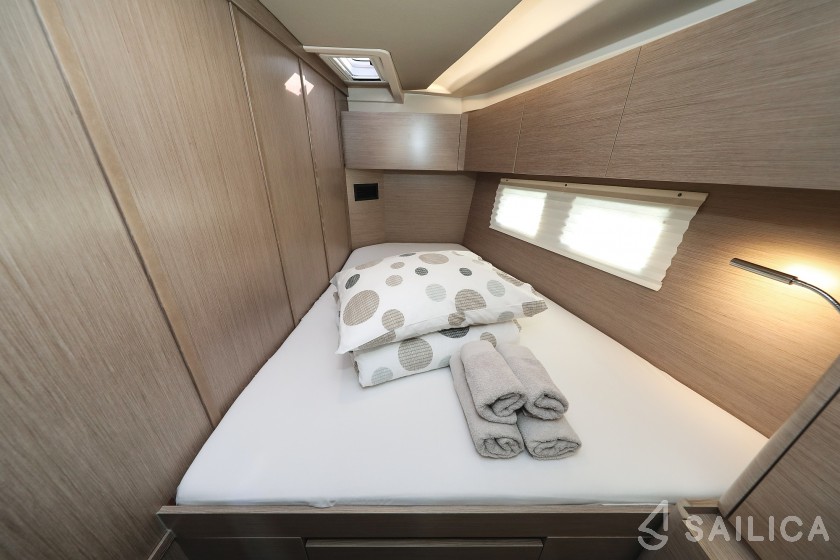 Hanse 588 - Yacht Charter Sailica
