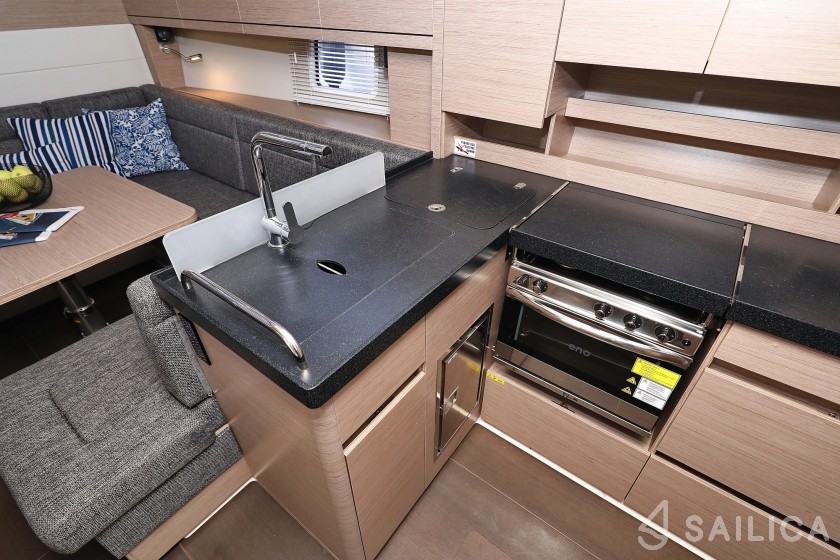 Hanse 458 - Yacht Charter Sailica