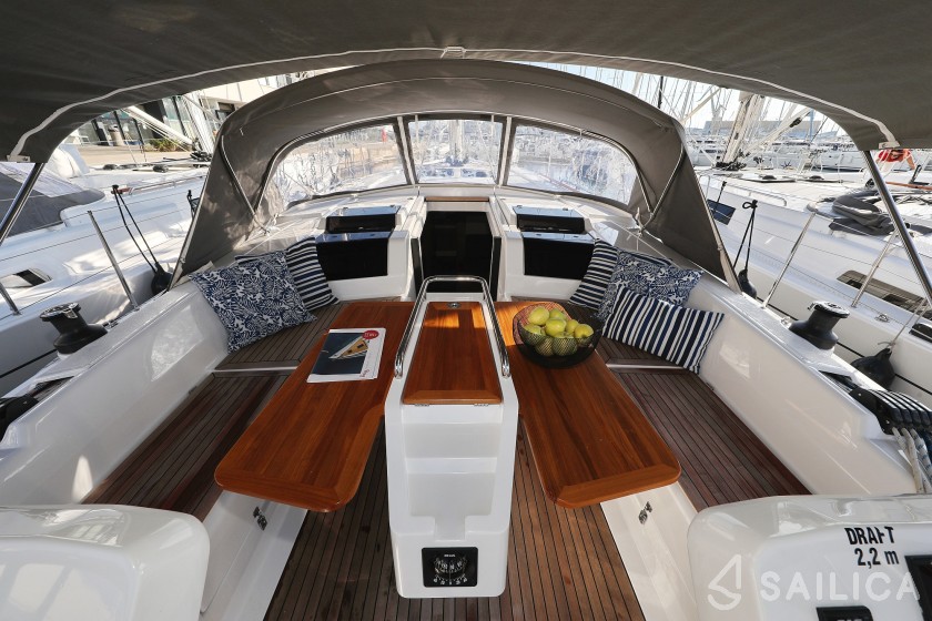 Hanse 458 - Yacht Charter Sailica