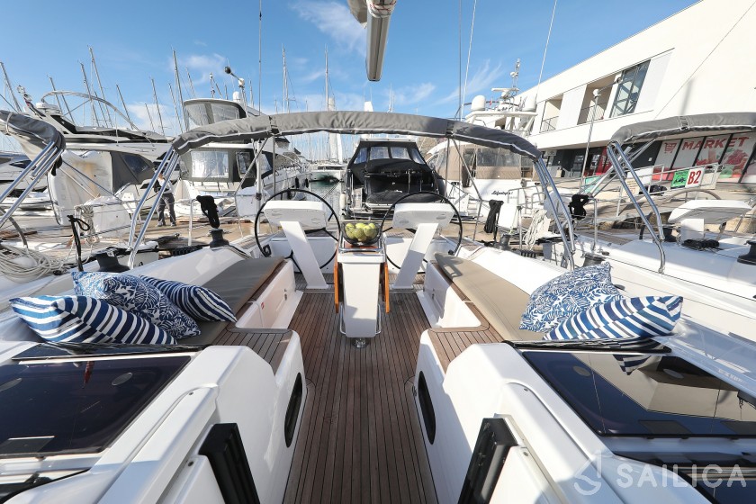 Hanse 458 - Yacht Charter Sailica
