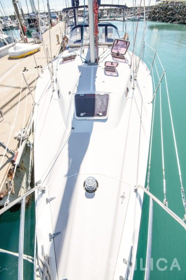 Catalina 350 - Yacht Charter Sailica