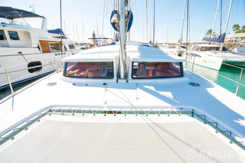 Mahe 36 Evolution - Yacht Charter Sailica