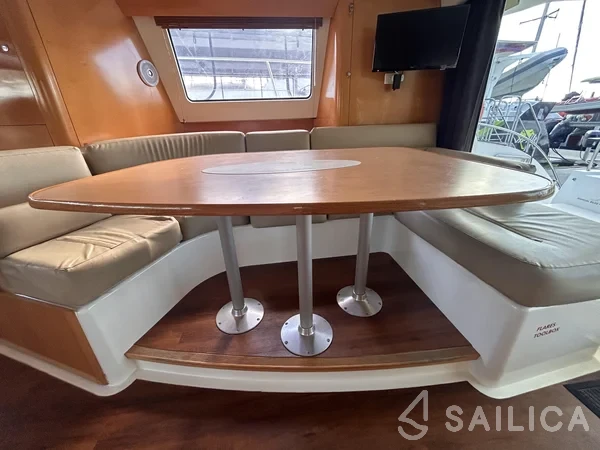 Cumberland 46 - Yacht Charter Sailica
