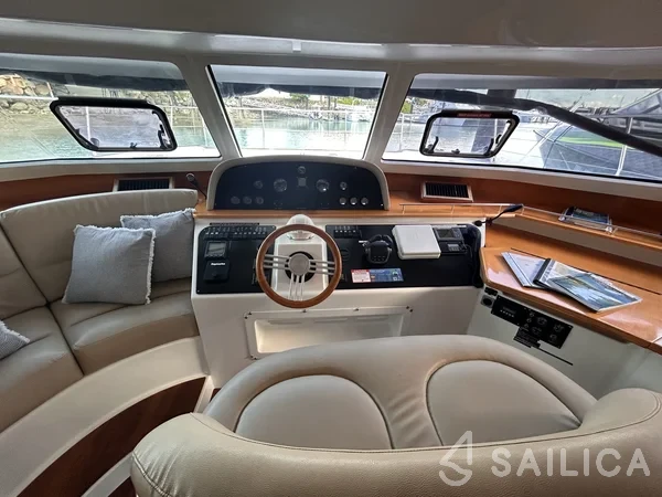 Cumberland 46 - Yacht Charter Sailica