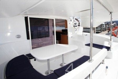 Lipari 41 - Yacht Charter Sailica
