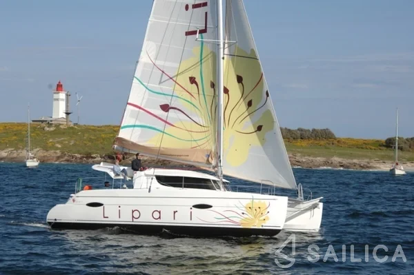 Lipari 41 - Yacht Charter Sailica