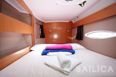 Lipari 41 - Yacht Charter Sailica