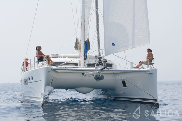 Catana 55 - Yacht Charter Sailica