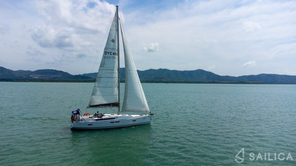 Sun Odyssey 469 - Yacht Charter Sailica