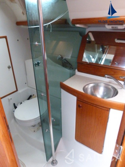Sun Odyssey 35 - Yacht Charter Sailica