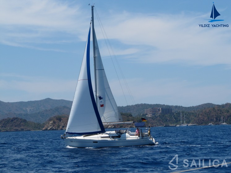 Sun Odyssey 36i - Yacht Charter Sailica