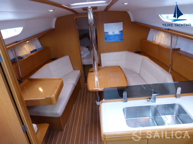 Sun Odyssey 36i - Yacht Charter Sailica