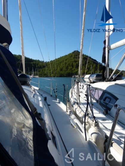 Cyclades 39.3 - Yacht Charter Sailica