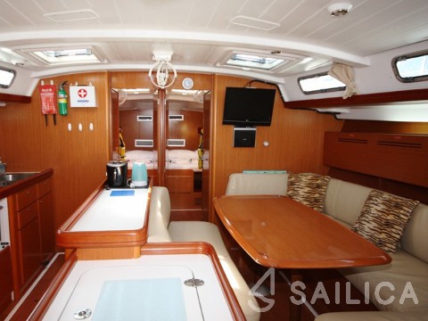 Cyclades 50.5 - Yacht Charter Sailica