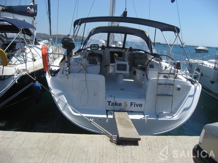 Cyclades 50.5 - Yacht Charter Sailica