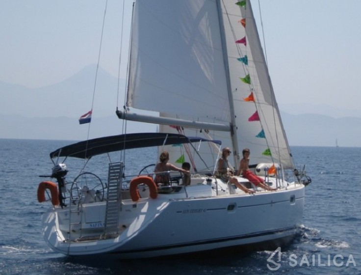 Sun Odyssey 45 - Yacht Charter Sailica