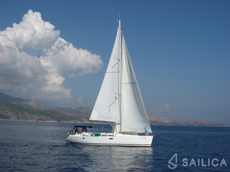 Sun Odyssey 45 - Yacht Charter Sailica
