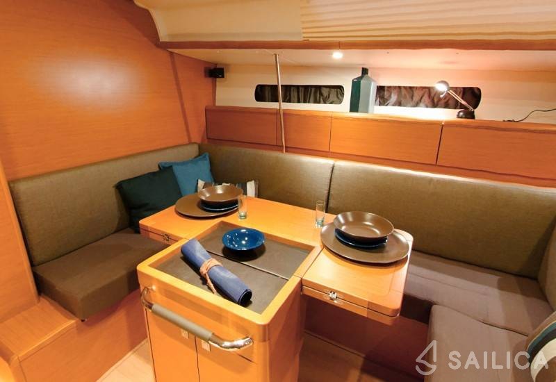 Sun Odyssey 439 - Yacht Charter Sailica