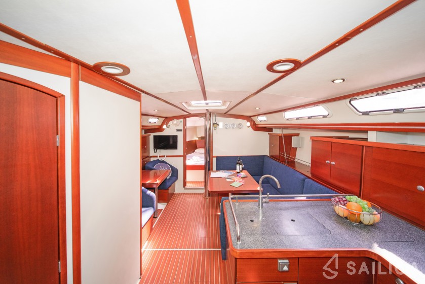Hanse 400 - Yacht Charter Sailica